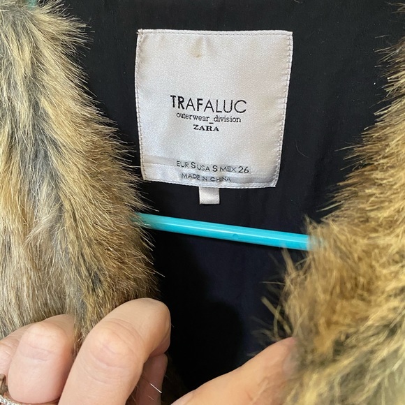 Zara Faux Fur Vest - Picture 4 of 8